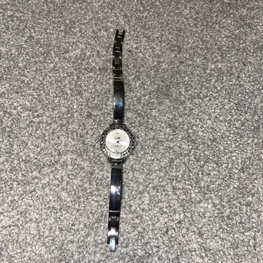 Coach watch - Picture 3 of 4
